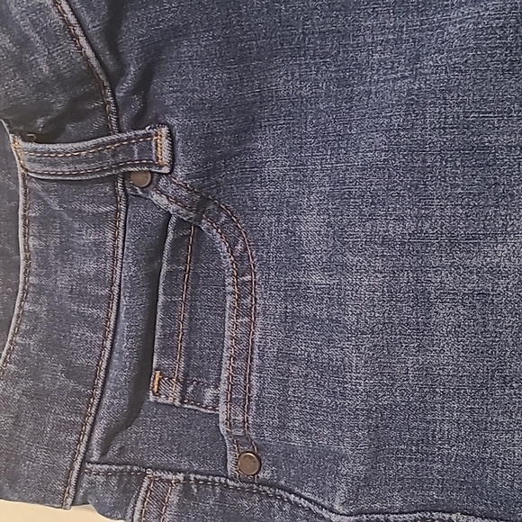Uniqlo high rise tapered skinny jeans - 26 - Picture 7 of 9